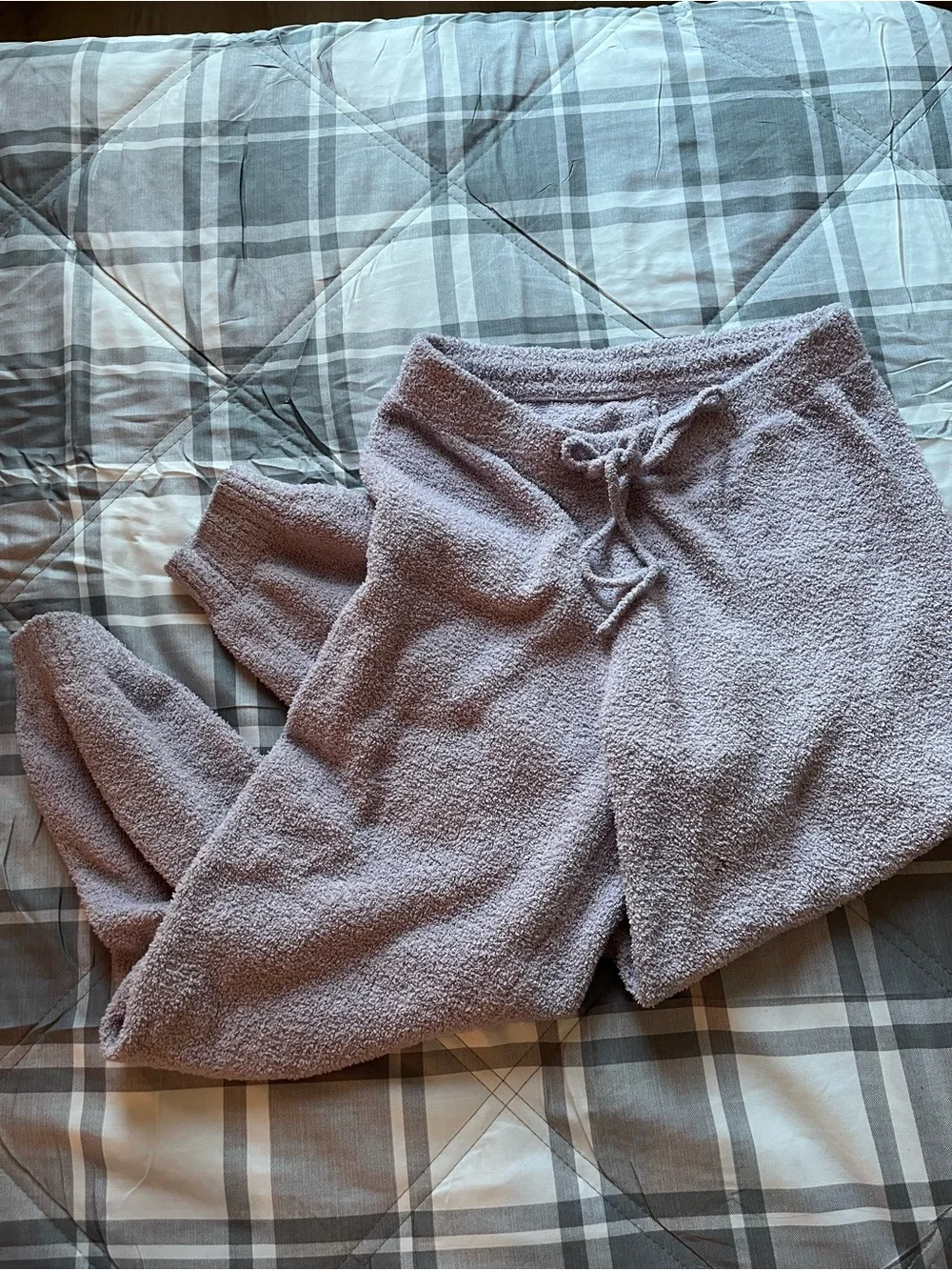 Uniqlo reposhing this